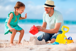 چرا کودکان باید شن بازی را تجربه کنند؟